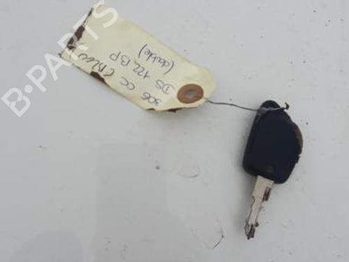 Right taillight PEUGEOT 306 Convertible (7D, N3, N5) 1.6 | BP22591123C35 