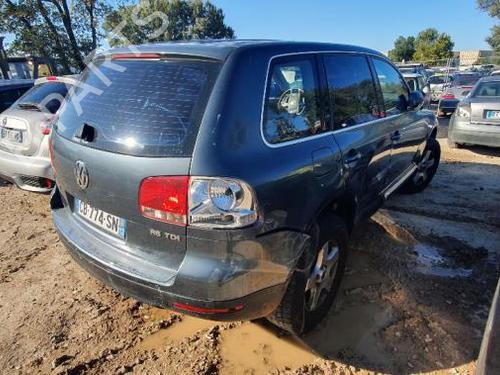 Venstre baglygte VW TOUAREG (7LA, 7L6, 7L7) 2.5 R5 TDI | BP22572274C34 