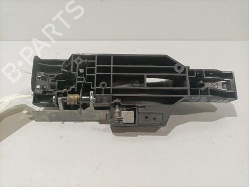 Used Rear right exterior door handle RENAULT KADJAR (HA_, HL_) 1.6 dCi 130 (HLA4) (130 hp) 22585643