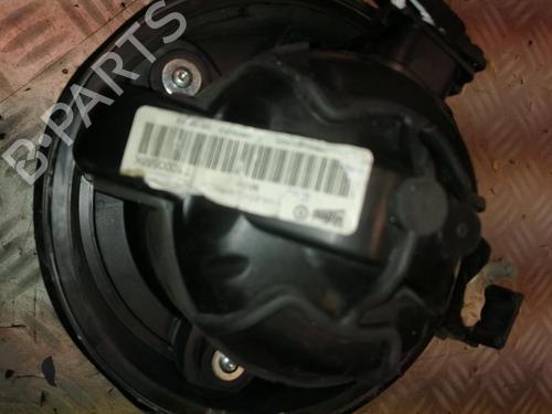 Used Heater blower motor PEUGEOT 308 I (4A_, 4C_) 1.6 HDi (109 hp) 22581510