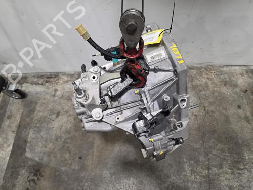 caixa-de-velocidades-renault-clio-v-b7_-2019-39527701 main image