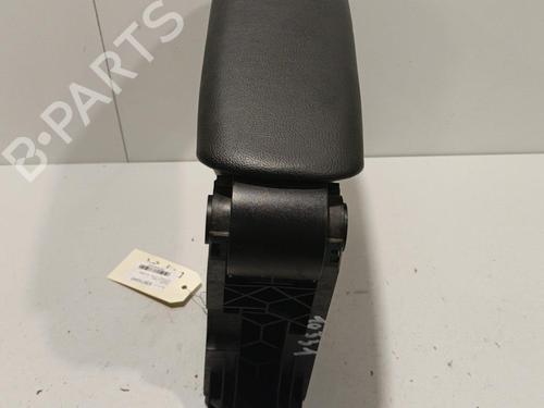 Used Armrest / Center console Armrest / Center console CITROËN DS3 (SA_) 1.6 THP 155 (156 hp) 22580472 22580472