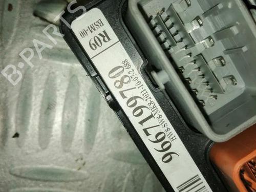 Used Fuse box Fuse box CITROËN C3 II (SC_) 1.4 HDi 70 (SC8HZC, SC8HR0, SC8HP4) (68 hp) 26296933 26296933