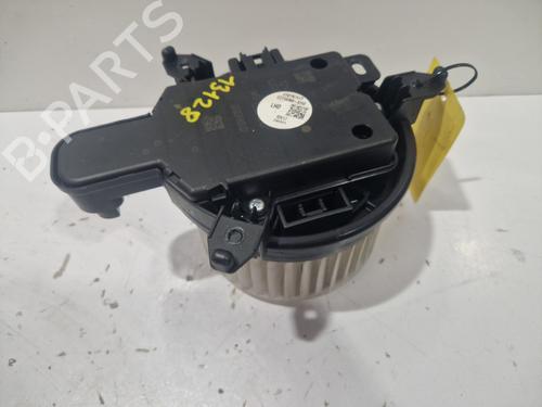 Used Heater blower motor TOYOTA YARIS (_P21_, _PA1_, _PH1_) 1.5 Hybrid (MXPH10, MXPH11) (116 hp) 22577705