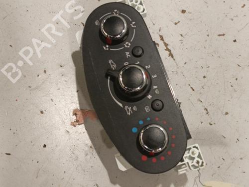 climate-control-dacia-sandero-ii-15-dci-2012-22587919 main image