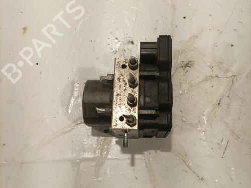 ABS Bremseaggregat RENAULT TWINGO III (BCM_, BCA_) 1.0 SCe 70 (BCMB) (69 hp) 24454536