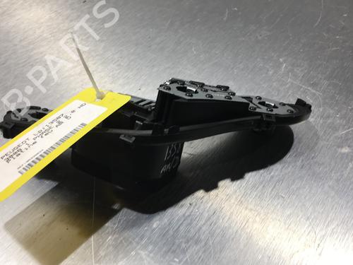 Used Lamp holder PEUGEOT 3008 I MPV (0U_) 2.0 HDi 150 / BlueHDi 150 (150 hp) 22573090