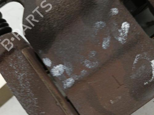 Used Left front brake caliper Left front brake caliper 22576194 22576194