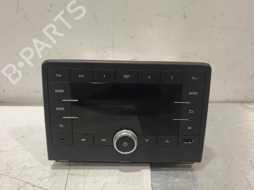 Used Radio Radio RENAULT CLIO V (B7_) 1.5 Blue dCi 85 (B7AG) (86 hp) 40454417 40454417