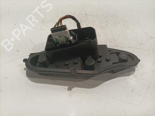 Used Lamp holder CITROËN C3 II (SC_) 1.4 HDi 70 (SC8HZC, SC8HR0, SC8HP4) (68 hp) 30326740