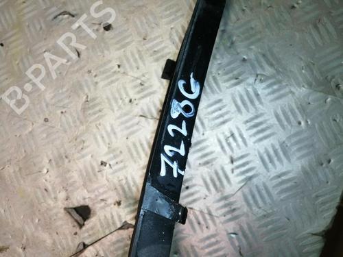 Used Grille ALFA ROMEO 159 Sportwagon (939_) 1.9 JTDM 16V (939BXC1B, 939BXC12) (150 hp) 22581551