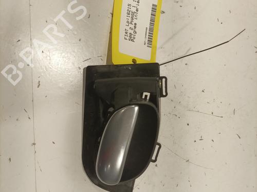 Front left interior door handle FIAT 500 (312_) 1.2 (312AXA1A) | BP35924175I13 - Image 2