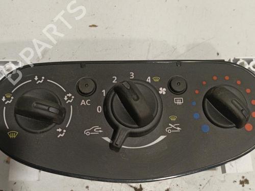 Used Climate control DACIA SANDERO 1.2 16V (75 hp) 22572805