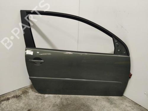 Used Right front door Right front door VW GOLF V (1K1) 1.9 TDI (105 hp) 22585761 22585761