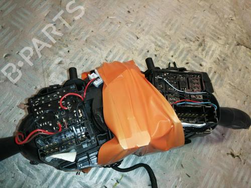 Used Steering column stalk Steering column stalk RENAULT SCÉNIC III (JZ0/1_) 1.5 dCi (JZ02, JZ0R) (95 hp) 22575880 22575880