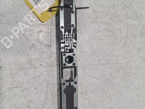 Used Lamp holder RENAULT KANGOO (KC0/1_) 1.5 dCi (KC08, KC09) (82 hp) 31908754