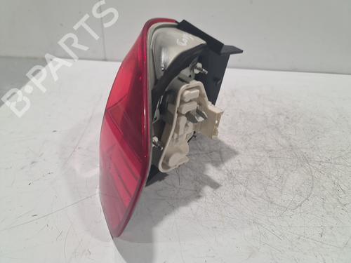 Højre baglygte Højre baglygte BMW 3 (E90) 330 d xDrive (245 hp) 33950484 33950484