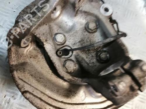 Used Left front steering knuckle Left front steering knuckle BMW 1 (E87) 118 d (143 hp) 22573978 22573978