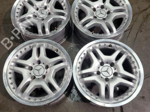 Używane Felga MERCEDES-BENZ V-CLASS (638/2) V 220 CDI (638.294) (122 hp) 30712643