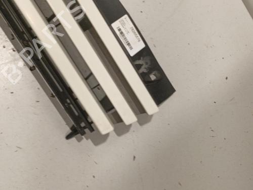 Grille PEUGEOT 205 II (20A/C) 1.0 | BP22587574C40