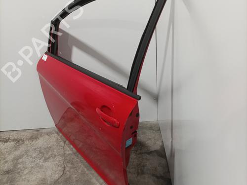 Used Left front door Left front door 22583364 22583364