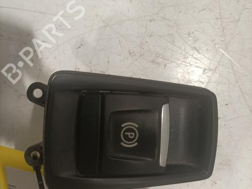 Switch BMW 2 Gran Tourer (F46) 218 d | BP28360796I30 