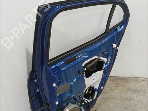 right-rear-door-renault-megane-iv-hatchback-b9amn_-2015-36482195 main image