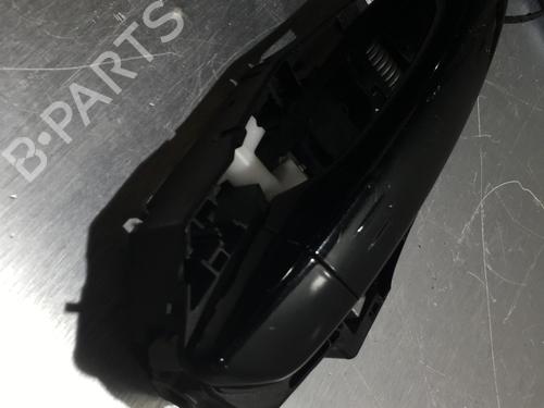 Used Front right exterior door handle PEUGEOT 5008 II (MC_, MJ_, MR_, M4_) 1.2 Hybrid 136 (MRHPYC) (136 hp) 22582983