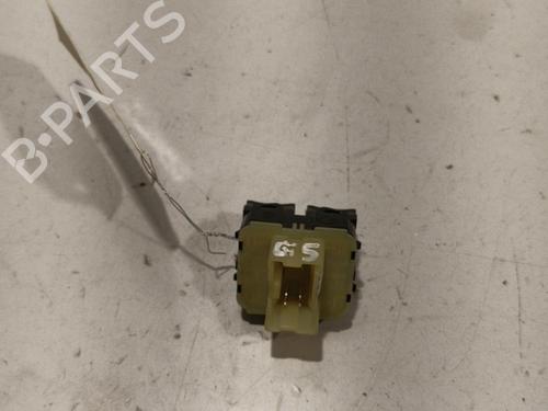 Used Left front window switch Left front window switch RENAULT CLIO IV (BH_) 1.2 16V (73 hp) 22570702 22570702