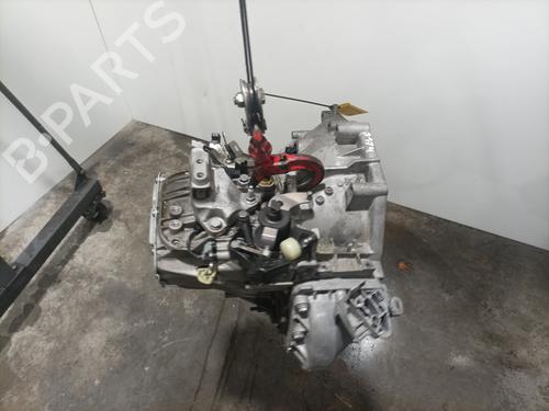 Gearkasse PEUGEOT 308 II (LB_, LP_, LW_, LH_, L3_) 2.0 BlueHDi 150 (150 hp) 22573516