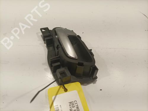 Venstre fortil invendig håndtag Venstre fortil invendig håndtag CITROËN DS3 (SA_) 1.2 VTi 82 (82 hp) 33950684 33950684