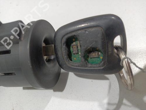 Used Ignition barrel PEUGEOT 107 (PM_, PN_) 1.0 (68 hp) 22571008