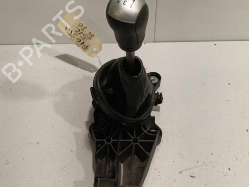 Used Gear lever Gear lever FORD FIESTA V (JH_, JD_) 1.6 TDCi (90 hp) 22586526 22586526