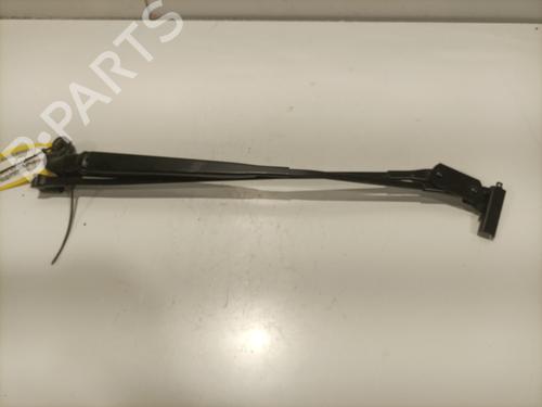 Used Front windshield wiper arm CITROËN C1 II (PA_, PS_) 1.0 VTi 72 (72 hp) 25482860