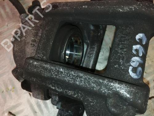 Used Right front brake caliper Right front brake caliper BMW 1 (F21) 114 d (95 hp) 22587360 22587360
