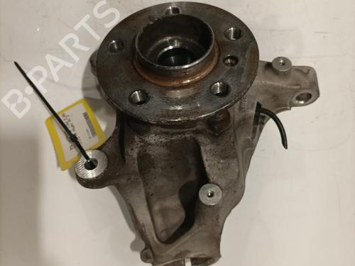 Used Right front steering knuckle BMW 1 (F40) 118 d (150 hp) 29756762