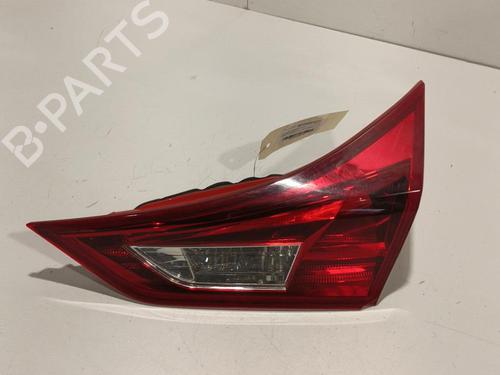 Used Right tailgate light Right tailgate light TOYOTA AURIS (_E18_) 1.8 Hybrid (ZWE186_, ZWE186R) (136 hp) 22570017 22570017