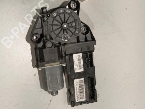 Used Left front window motor Left front window motor RENAULT MEGANE III Hatchback (BZ0/1_, B3_) 1.6 dCi (BZ00, BZ12, BZ13) (130 hp) 22586970 22586970