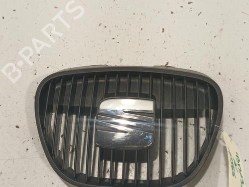 Grille SEAT IBIZA III (6L1) 1.4 16V | BP22587506C40 