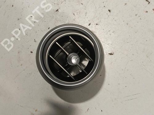 Used Air vent MERCEDES-BENZ C-CLASS (W205) C 220 d (205.014) (194 hp) 22587701