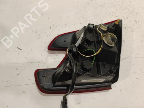 Venstre baglygte bagklap Venstre baglygte bagklap RENAULT MEGANE III Grandtour (KZ0/1) 1.5 dCi (86 hp) 36414017 36414017