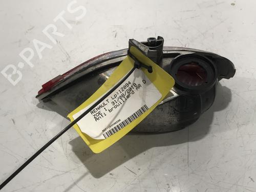 rear-fog-light-renault-zoe-bfm_-2012-26892397 main image