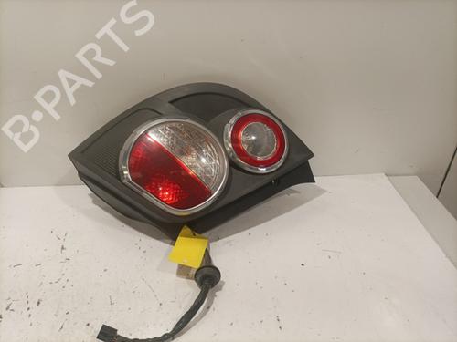Used Right taillight CHEVROLET AVEO Hatchback (T300) 1.4 (101 hp) 22573990