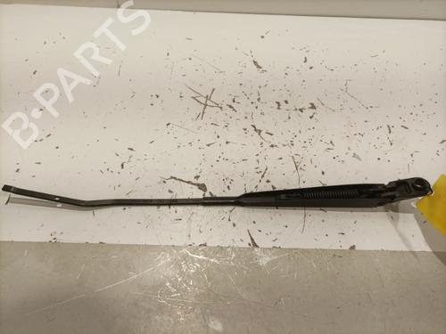 Used Front windshield wiper arm RENAULT KANGOO Express (FW0/1_) 1.5 dCi 95 (FW16) (95 hp) 22577620