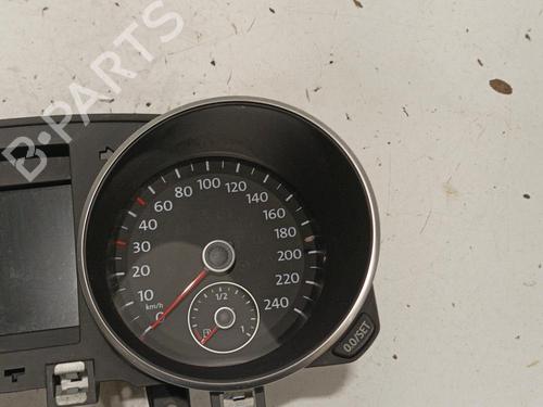 Instrument cluster VW GOLF VI (5K1) 1.4 TSI | BP22572466C47 