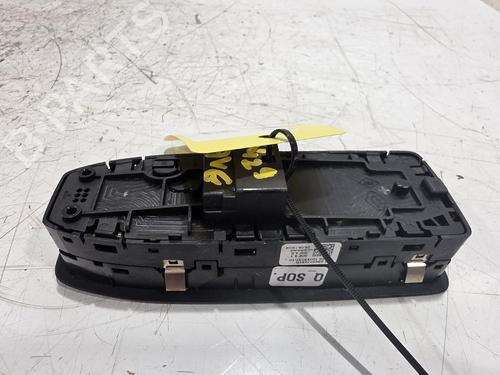 Left front window switch RENAULT CLIO V (B7_) 1.5 Blue dCi 85 (B7AG) | BP40251629I27 - Image 2