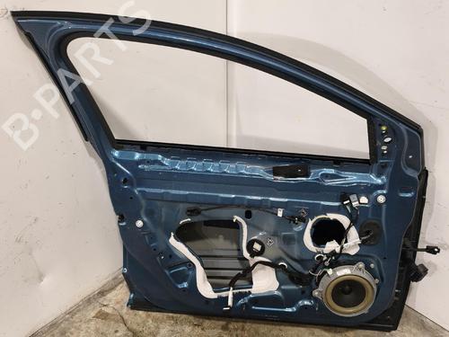 left-front-door-renault-megane-iv-hatchback-b9amn_-2015-37993893 main image
