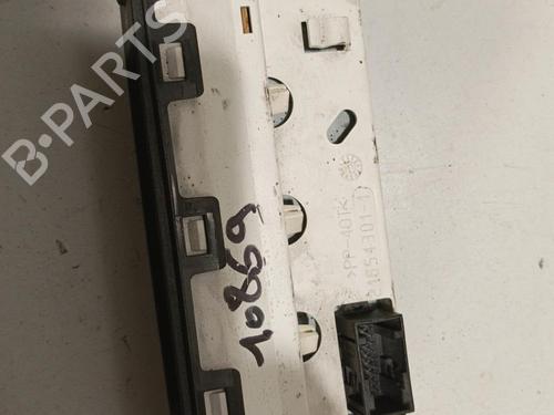 Used Display monitor CITROËN XSARA (N1) 1.6 16V (109 hp) 22572527