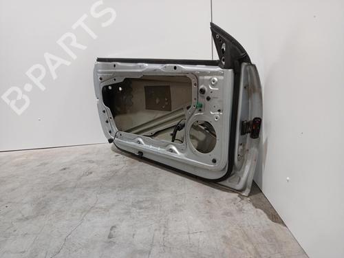 Used Left front door Left front door 22575523 22575523