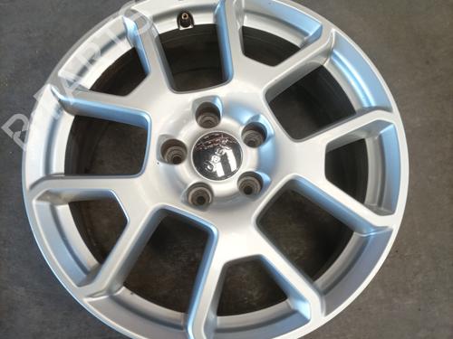 rim-jeep-renegade-suv-bu-b1-bv-2014-27406986 main image